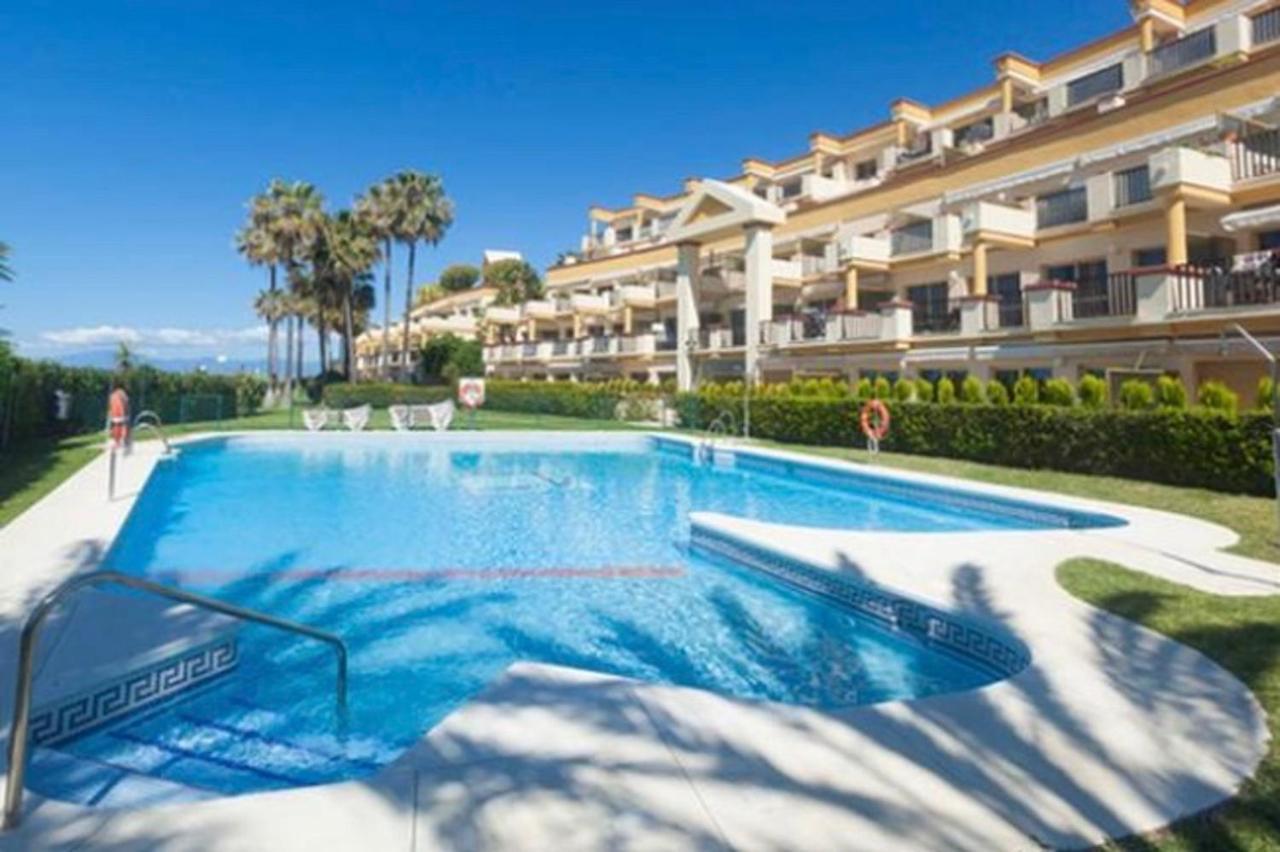 Urbanizacion Coto Los Dolores Marbella